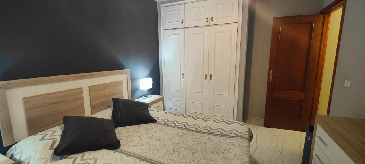 Apartamento Brisas Del Medano Apartment Екстериор снимка