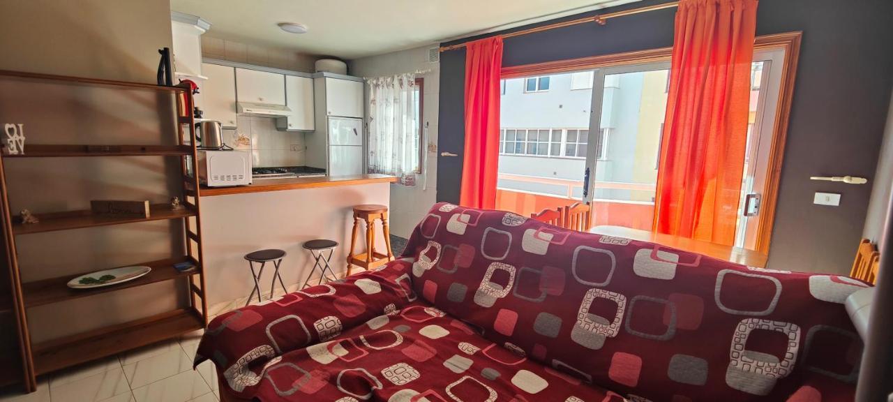 Apartamento Brisas Del Medano Apartment Екстериор снимка